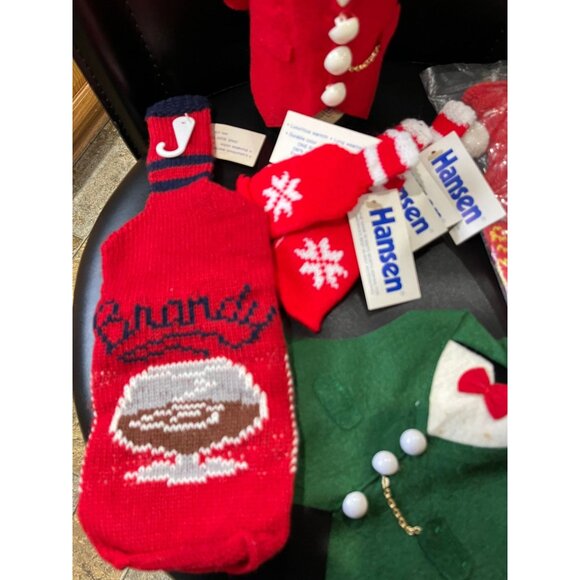 Lot of 4 Knit Christmas Liquor Bottle Sleeve Covers & 5 Mini Liquor Cover NWT - Picture 2 of 10